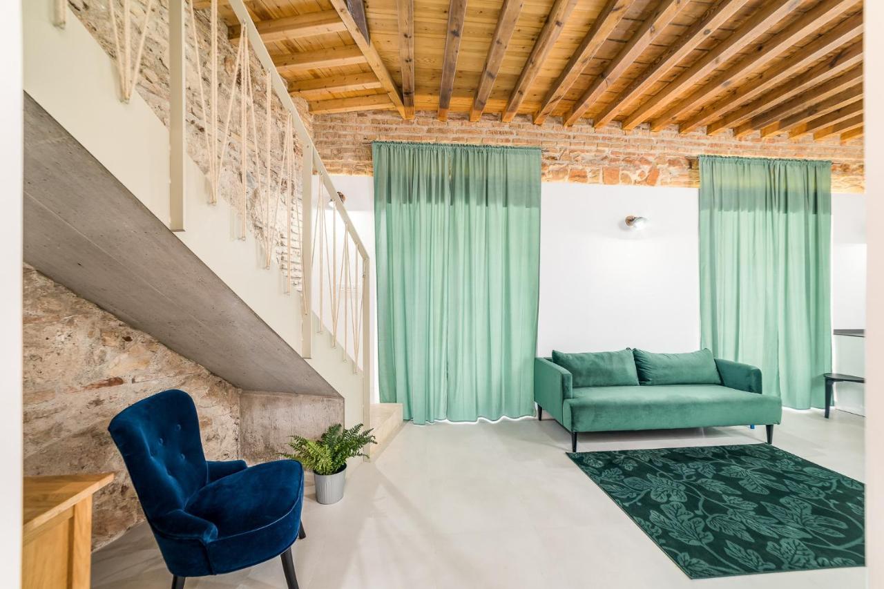 Suite Homes Sweet Postigos Terrace Малага Экстерьер фото